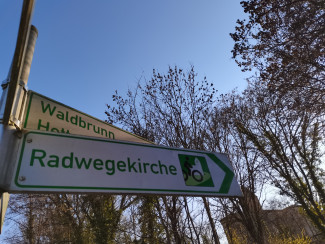 Wegweiser Radwegekirche